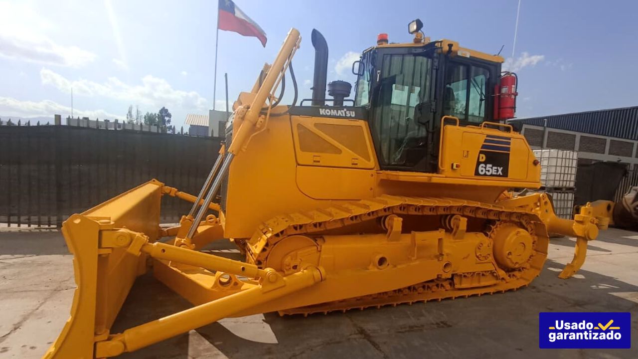 BULLDOZER MODELO D65EX-16 SERIE 83890