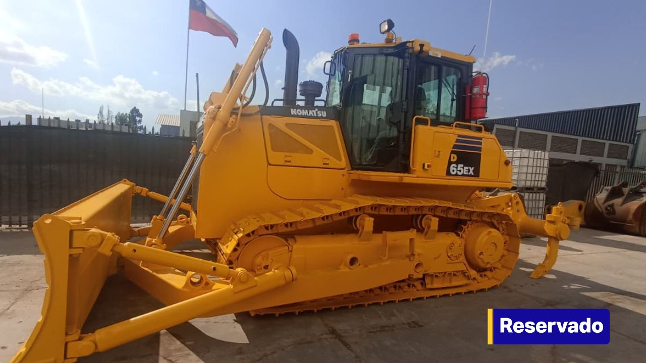 BULLDOZER MODELO D65EX-16 SERIE 83890