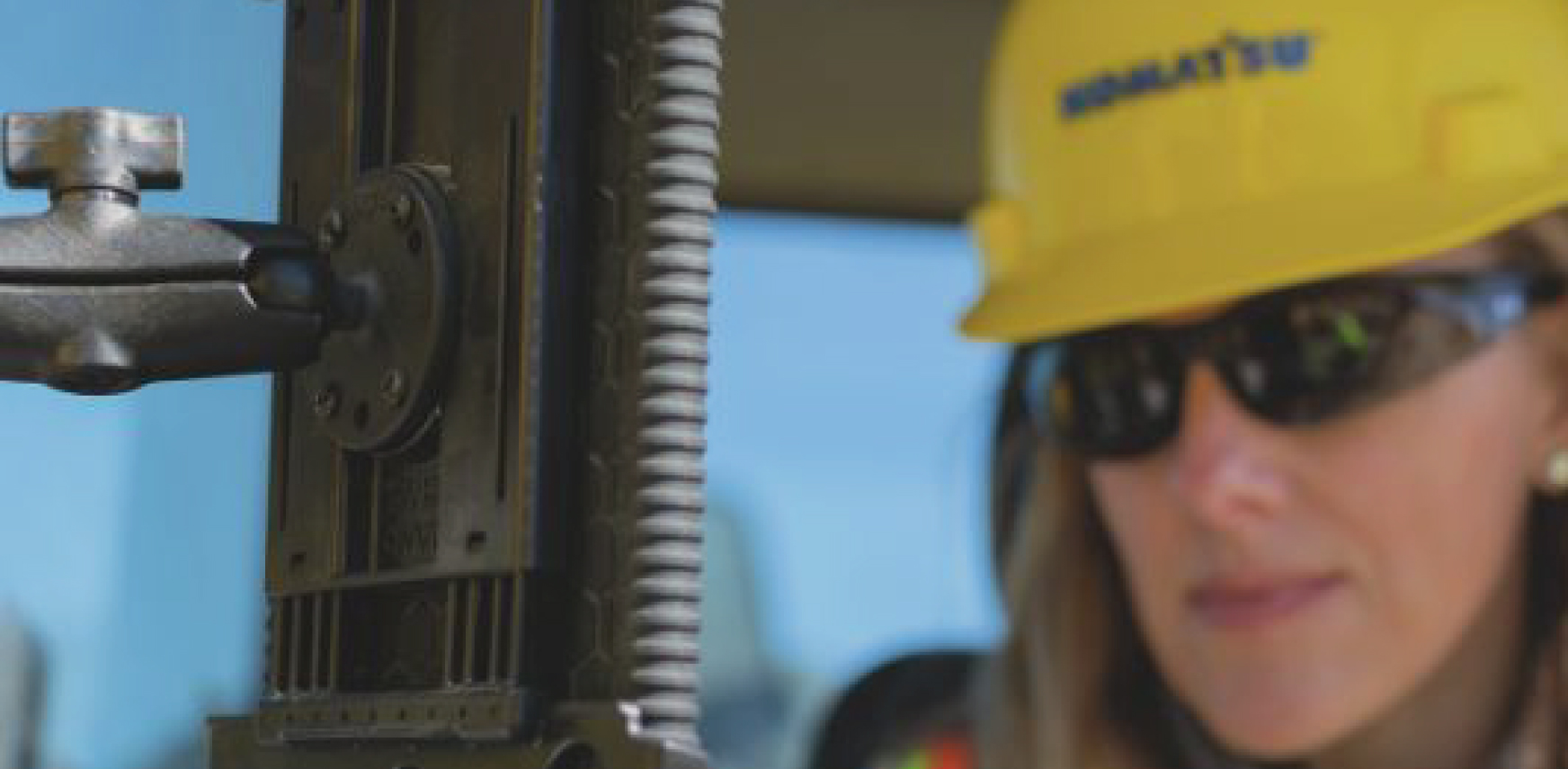 Seguridad con mantenimiento preventivo de Komatsu Colombia