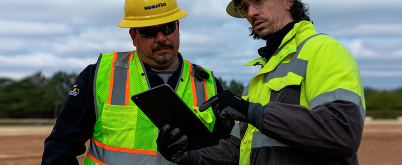 Conoce las características de la excavadora - Komatsu Colombia