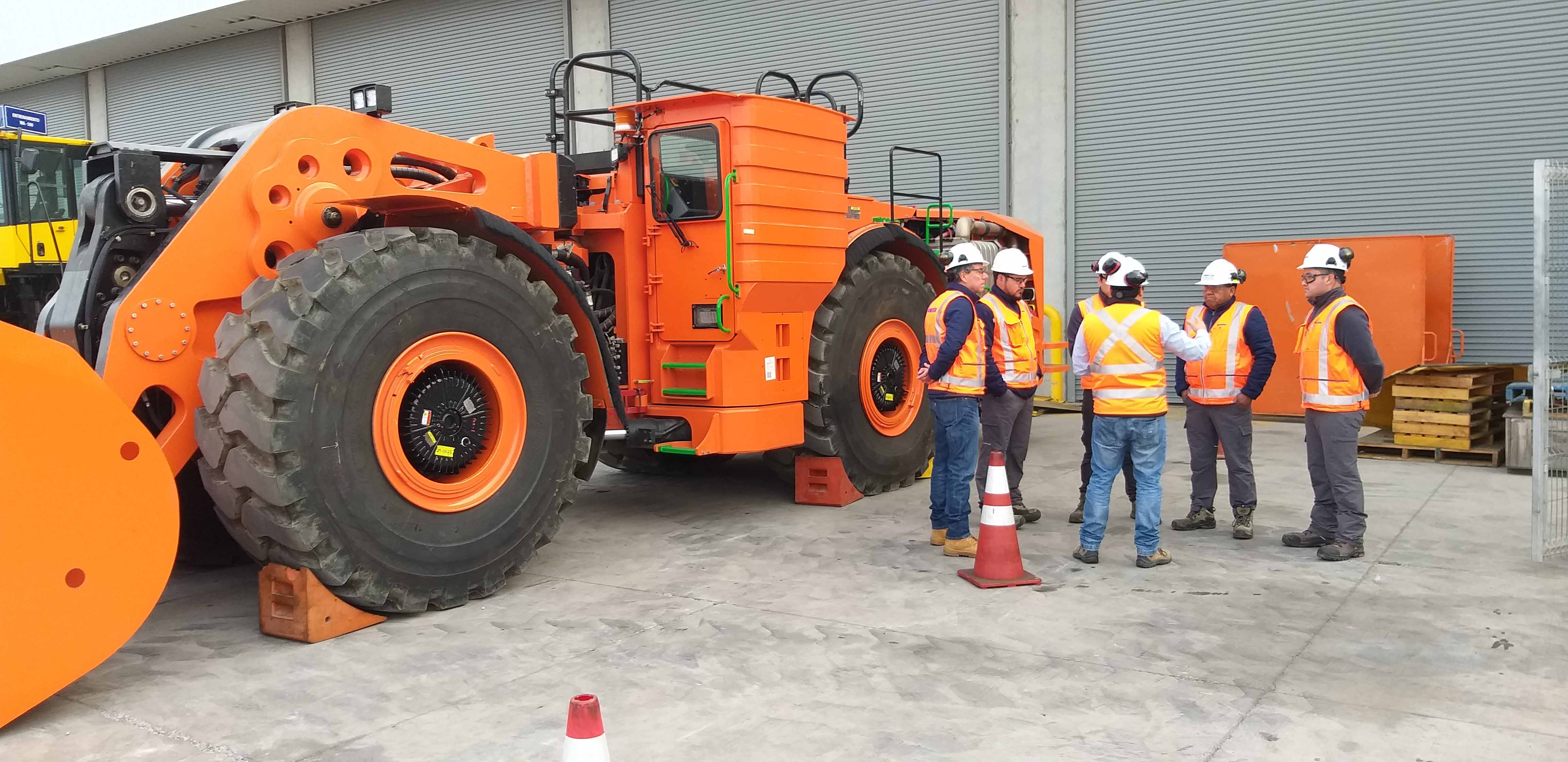 Komatsu presentó el primer LHD híbrido del mundo en El Teniente